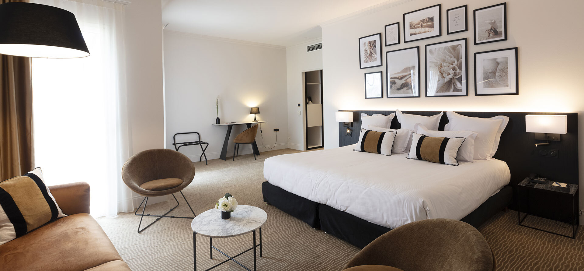 Badezimmer der Suiten des Hotels Palmyra Golf in Le Cap d’Agde in Okzitanien.